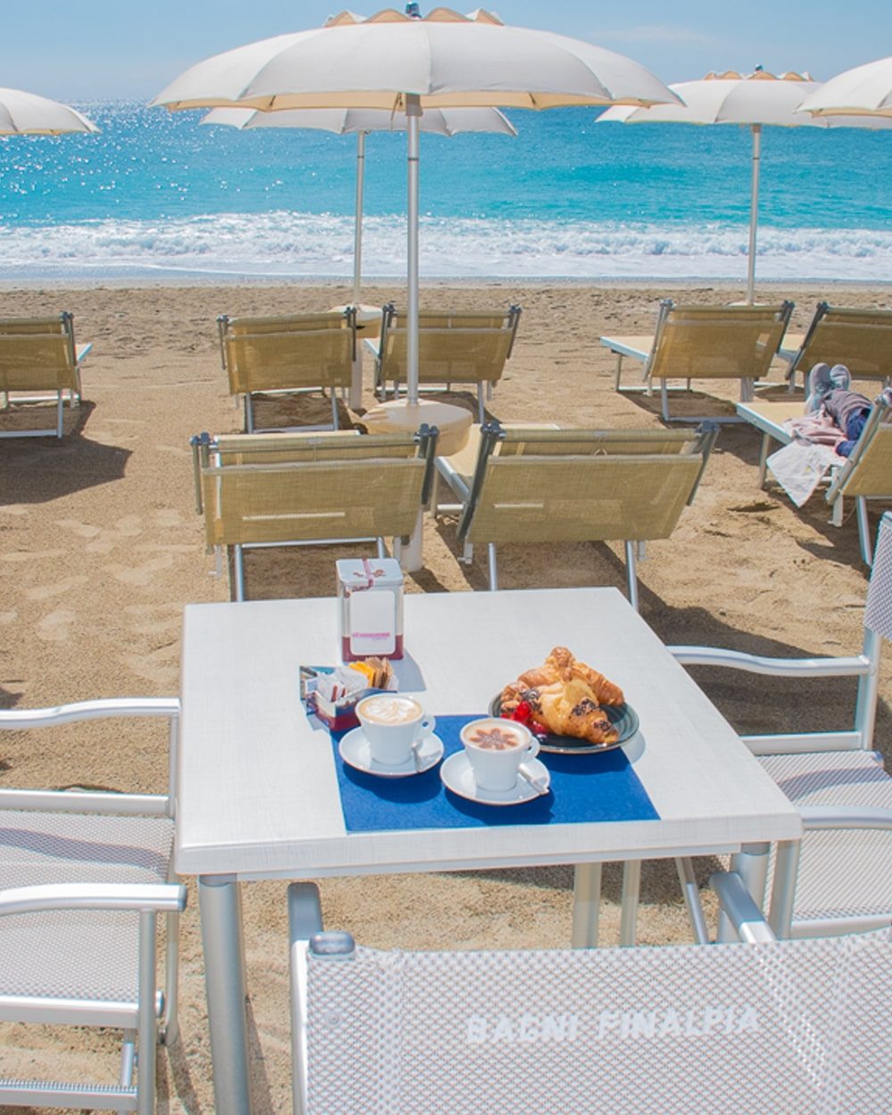 beachbar1-min